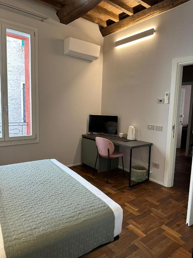 Bed and Breakfast Coco21 Modena Zewnętrze zdjęcie